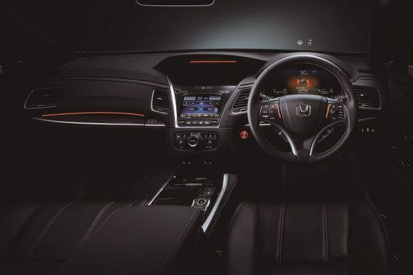 Das neue Honda Sensing Elite Sicherheitssystem mit Staupilot